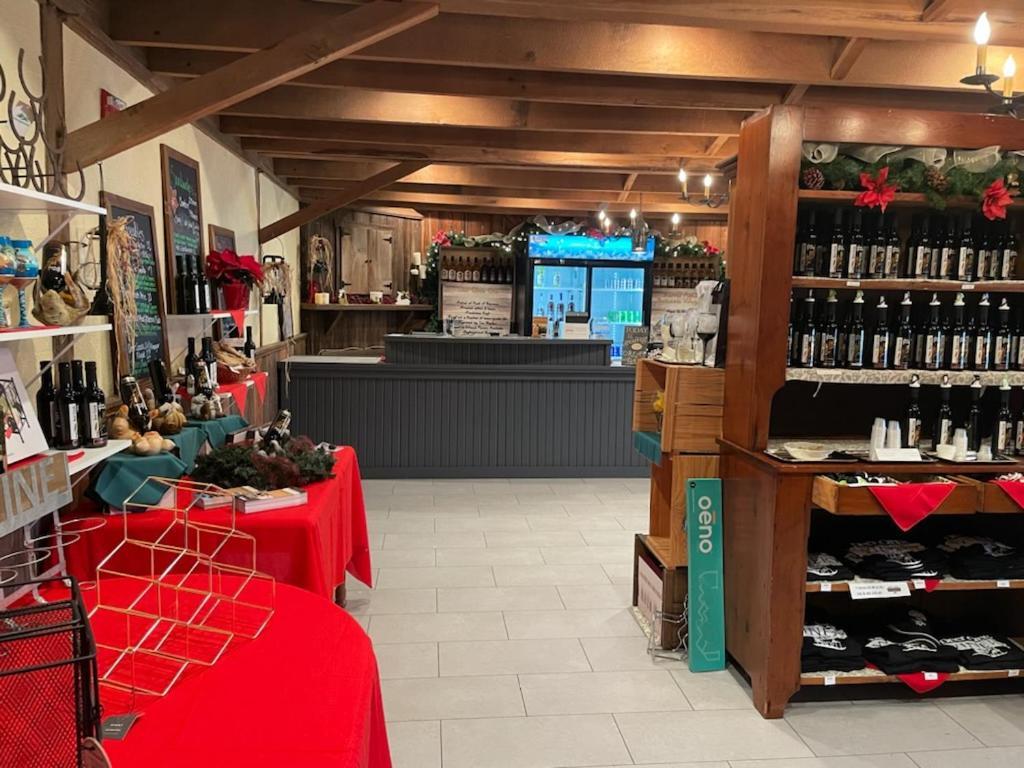 Watson Estate Bnb & Deer Creek Winery Uniontown Dış mekan fotoğraf