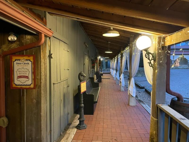 Watson Estate Bnb & Deer Creek Winery Uniontown Dış mekan fotoğraf